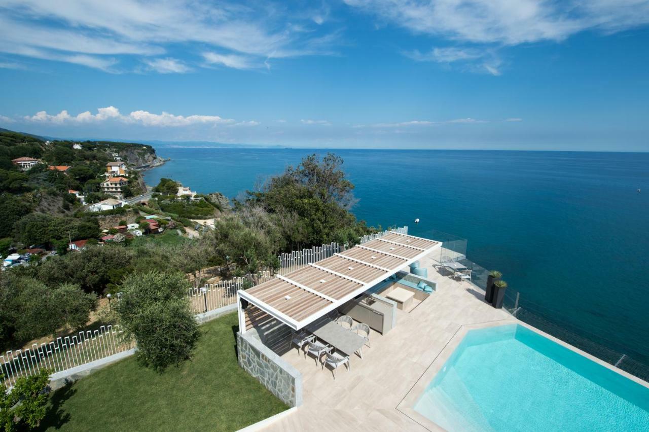 B&B Capo Torre Resort & Spa Albisola Superiore Exterior foto
