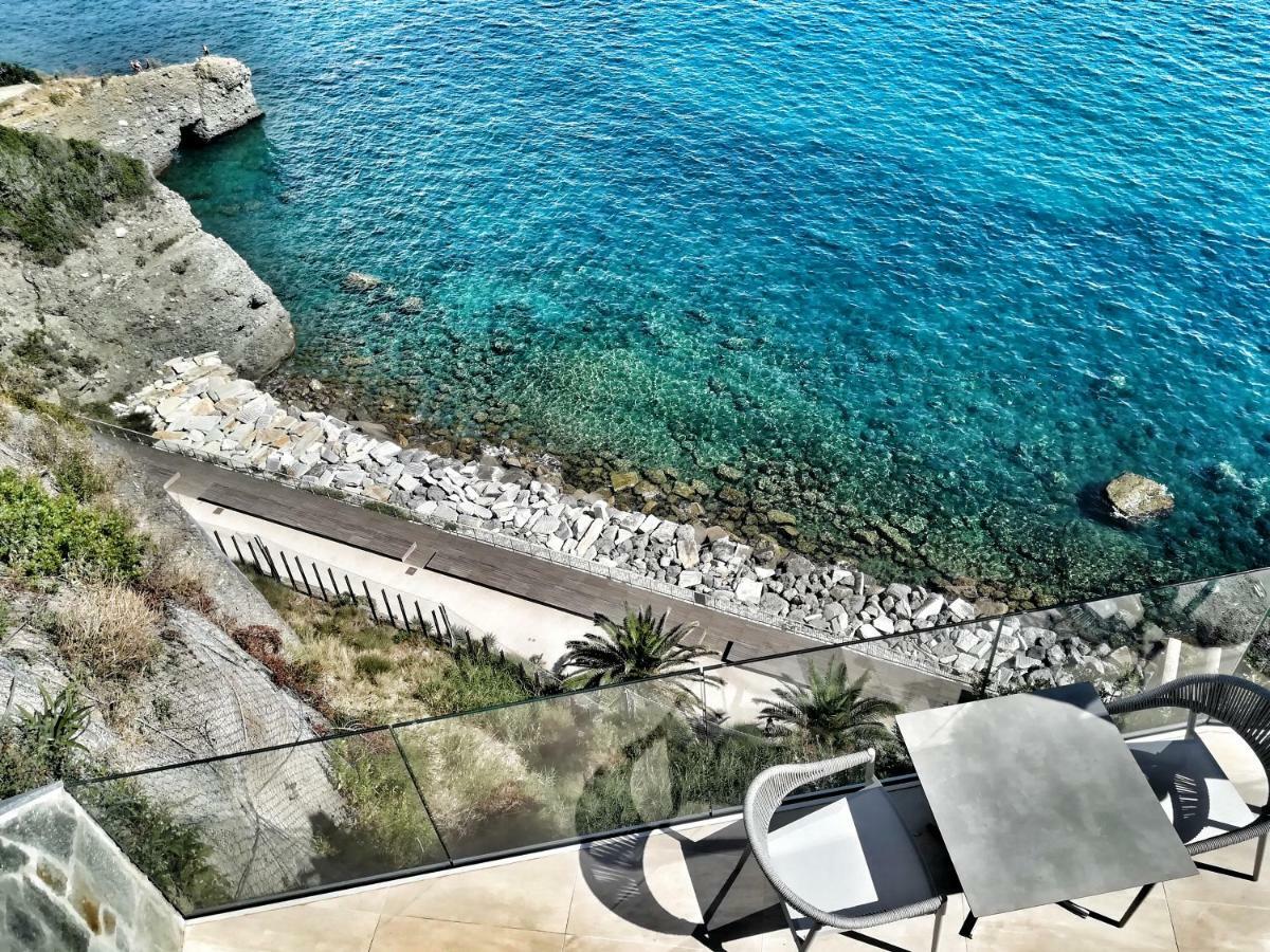B&B Capo Torre Resort & Spa Albisola Superiore Exterior foto